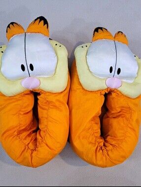 VINTAGE Paws Garfield-Plush Cartoon Slippers